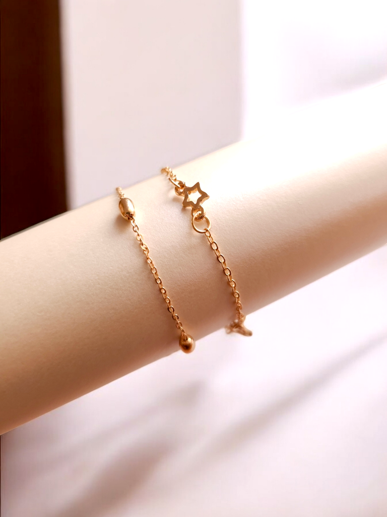 Four-Bracelet Thin and Medium Chain Set	
