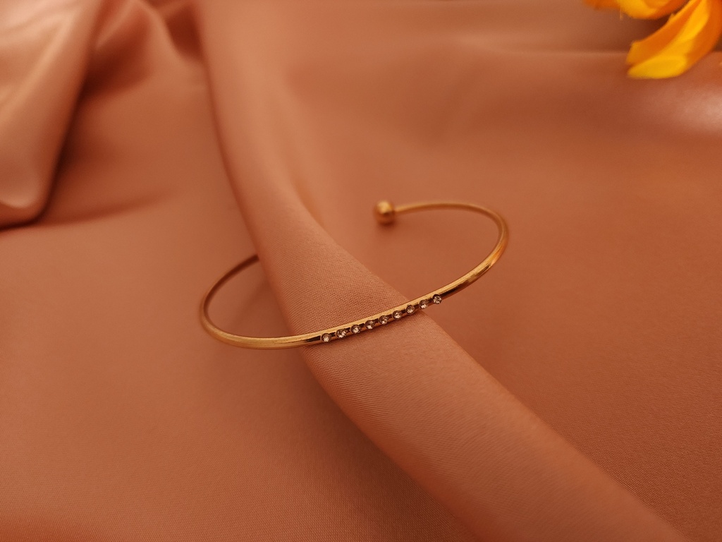 Rhinestone and Chain Structure Bangle Duo	