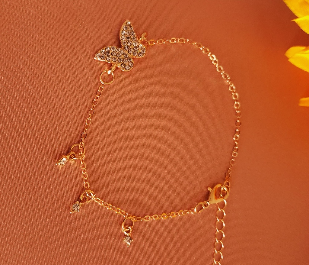 Thin Chain Bracelet with Rhinestone Butterfly Pendant