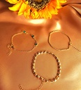 Emerald Embrace: Chain Bracelet Set with Bold Accents