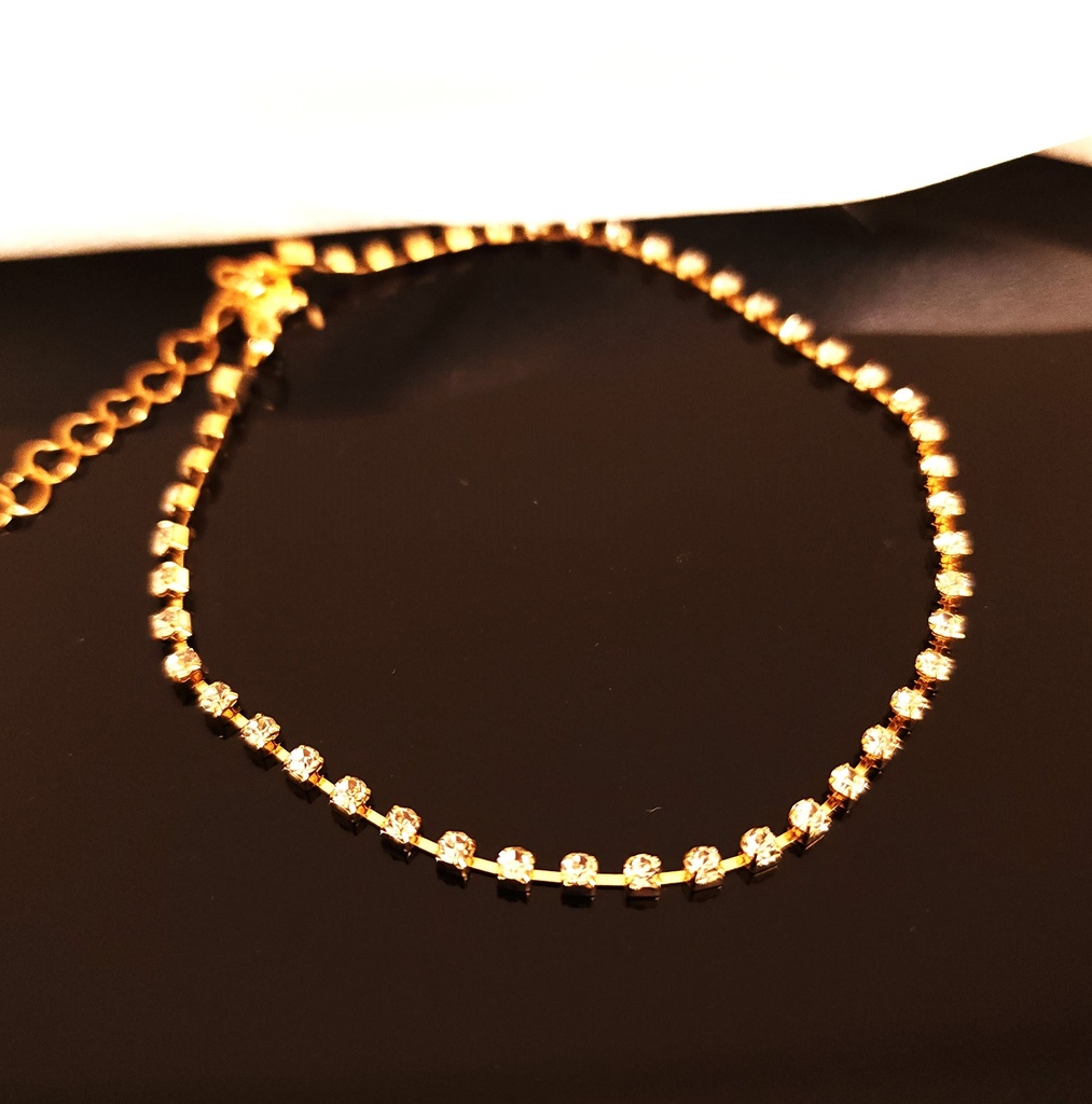 Timeless Allure: Vintage Round Pendant Bracelet Trio