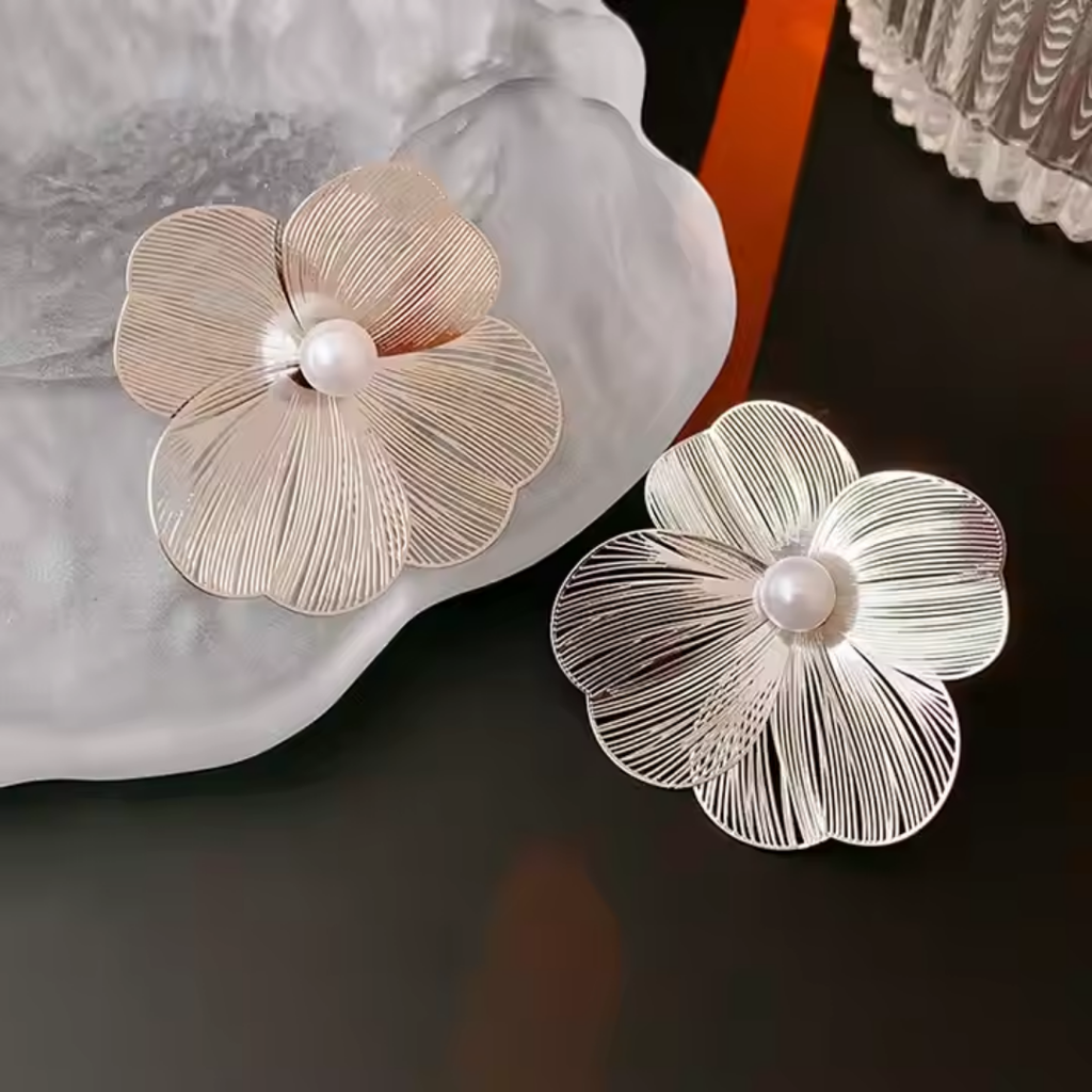 Elegant Silver Flower Earrings