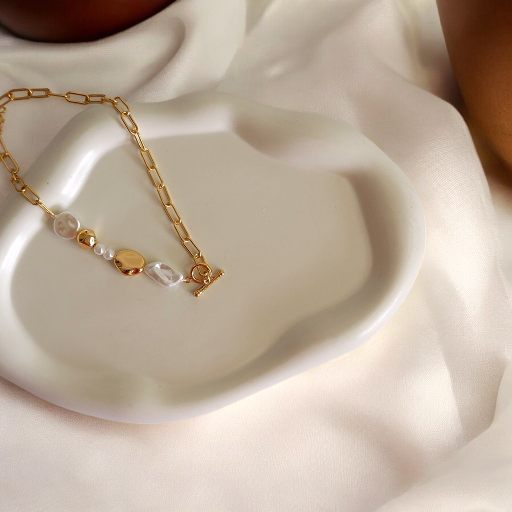 Gold-Plated Irregular Pearl Chain Collar Necklace