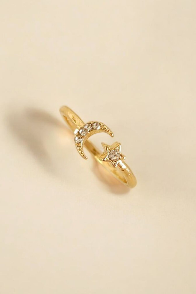 unsplash_c-YEdiGkV3o_jewellery.webp