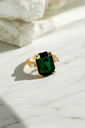 unsplash_c-YEdiGkV3o_jewellery.webp