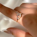 unsplash_c-YEdiGkV3o_jewellery.webp