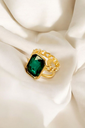 unsplash_c-YEdiGkV3o_jewellery.webp