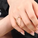 unsplash_c-YEdiGkV3o_jewellery.webp