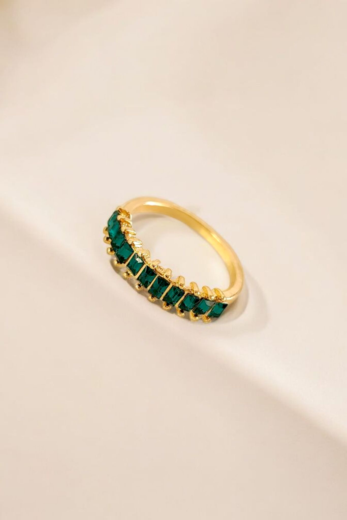 Green Glimmer Baddie Ring