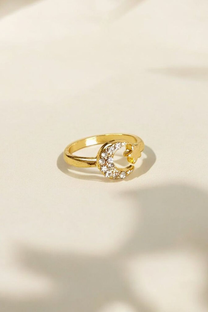 Moonlight Spark Ring 