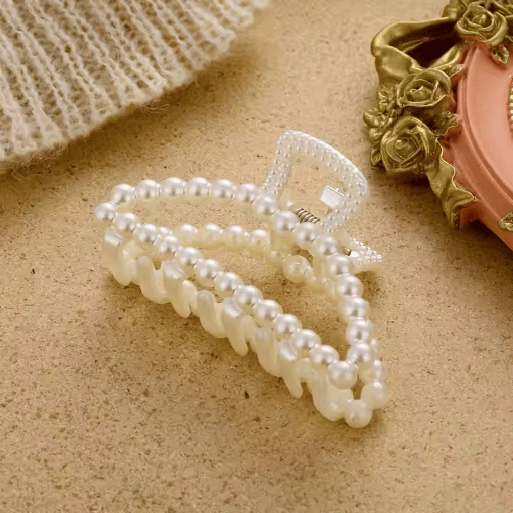 Retro Half-Circle Claw Clip
