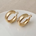 Minimalist Gold Hoop Earrings