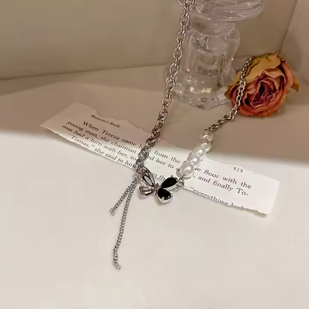 Pearl & Chain Butterfly Necklace