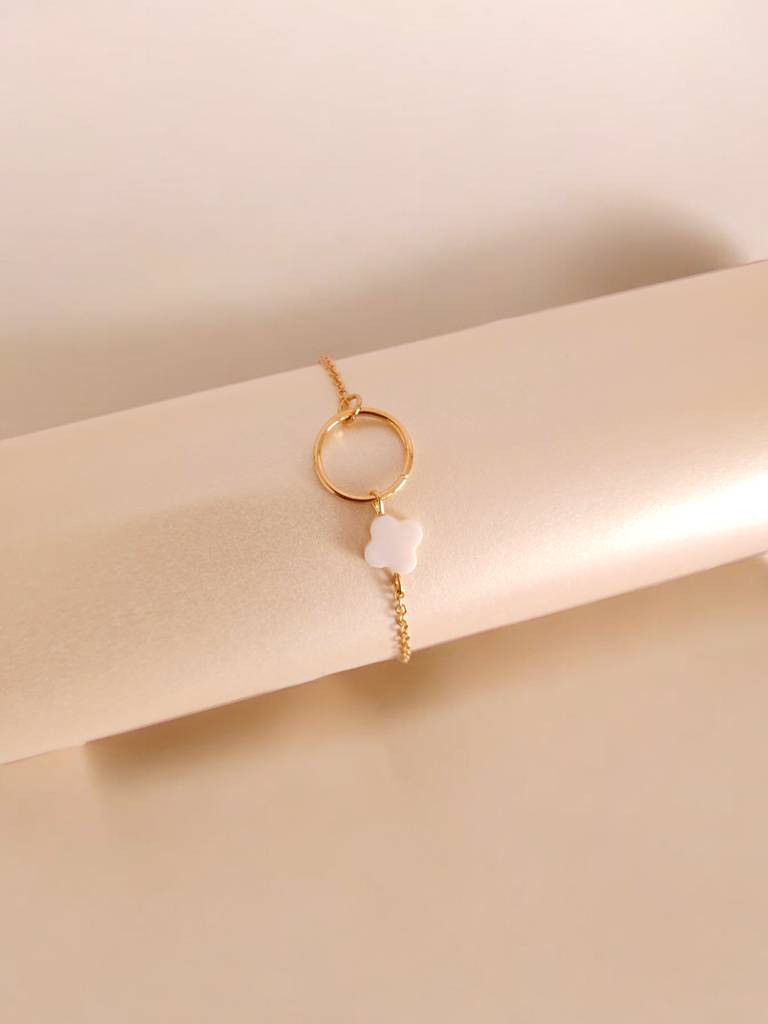 Serendipity Chain Bracelet with Clover and Circle Charms