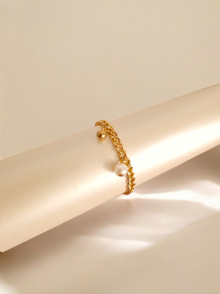 Radiant Luxe Bracelet with Pearl and Golden Bead Drops