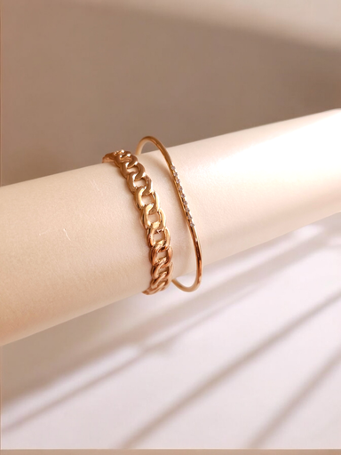 [BR-409-290-Gol] Glam Duo: Rhinestone & Chain Structure Bangles