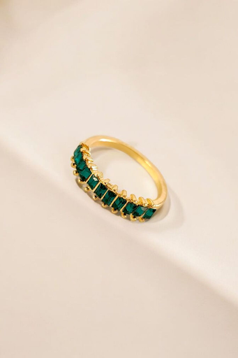 [RG-587-468-Gol] Green Glimmer Baddie Ring