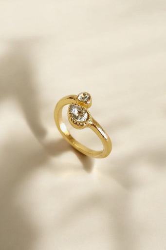 Teardrop Dazzle Ring  